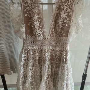 Bronx and Banco Tiered Lace Dress - worn once!! Note: mine is the long sleeve